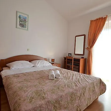 Bonex * Privlaka (Zadar)