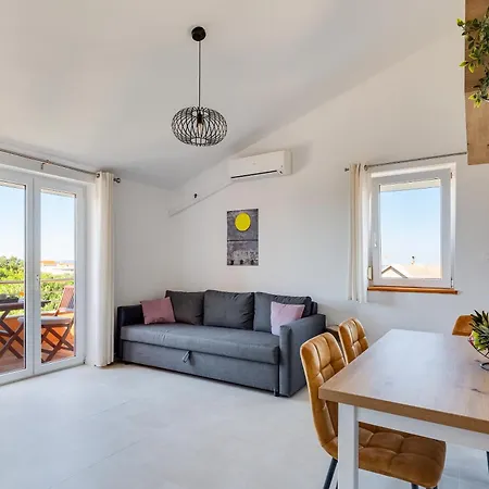 Bonex Apartment *