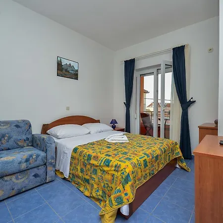 Apartment Bonex *