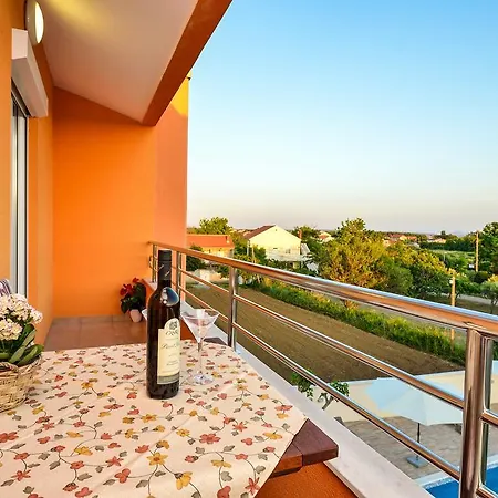 Apartment Bonex