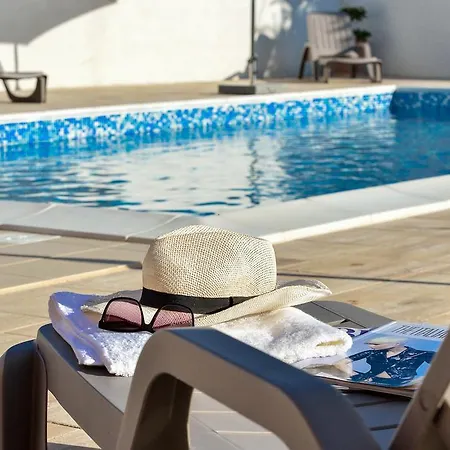 Bonex Privlaka (Zadar)