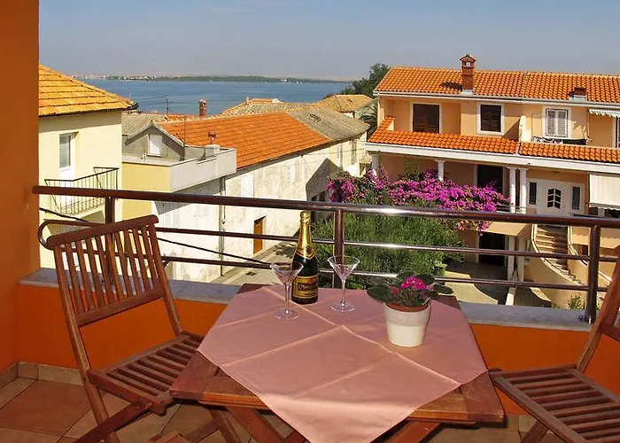 Bonex Hébergement de vacances *