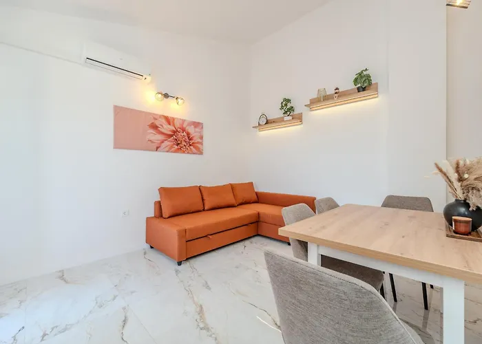 Bonex * Privlaka (Zadar)